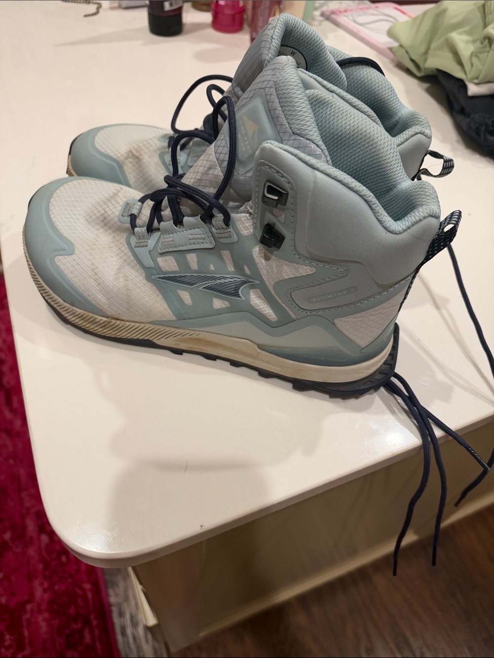 Women’s Altra Lone Peak 8B Light Blue High-Top trail Shoes